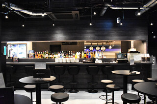 BUZZ darts&sports　新宿靖国通り店 - 画像3