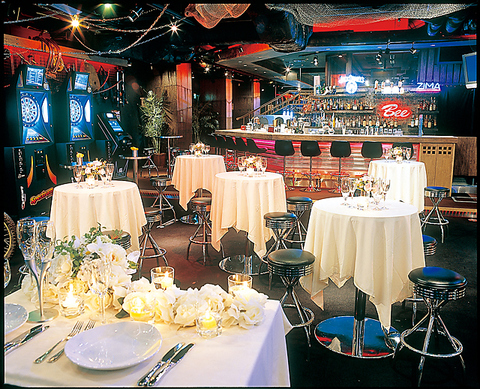 ダイニングダーツバーBee 新宿店 - 画像3